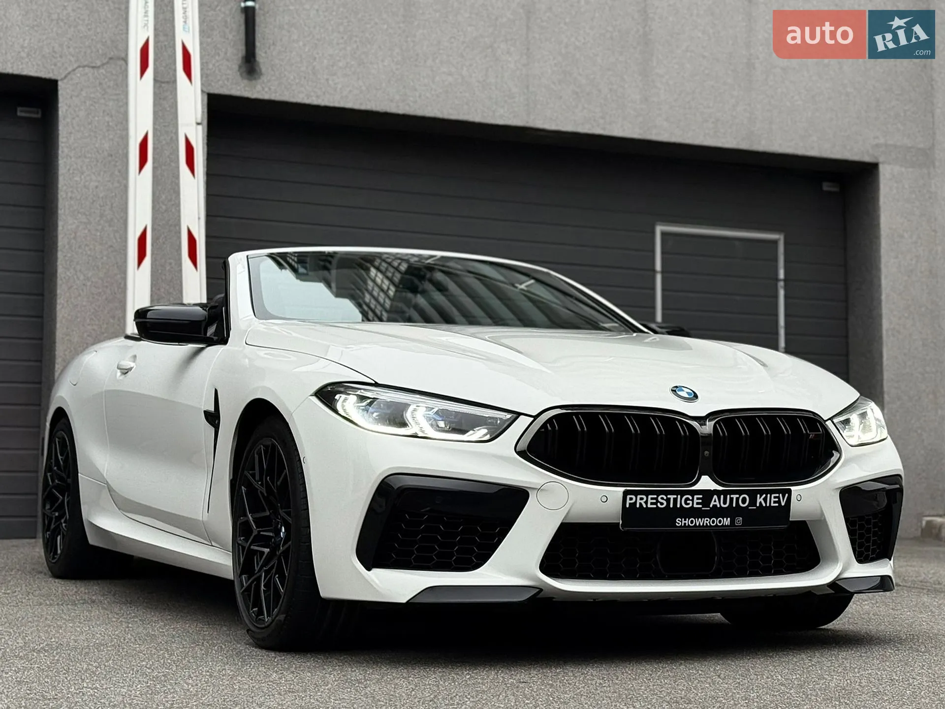 2019 BMW M8 - мініатюра 13