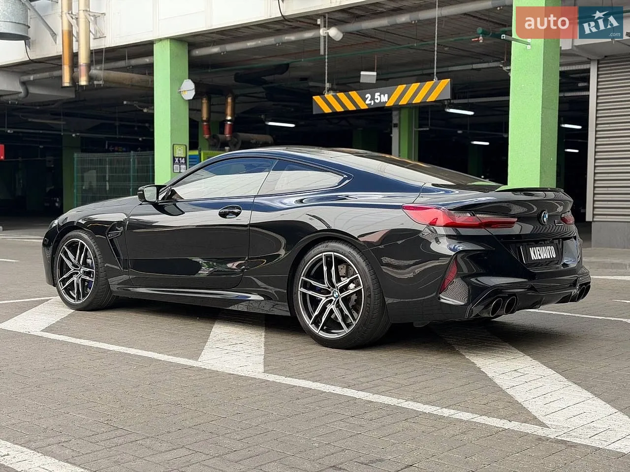 2019 BMW M8 - мініатюра 4