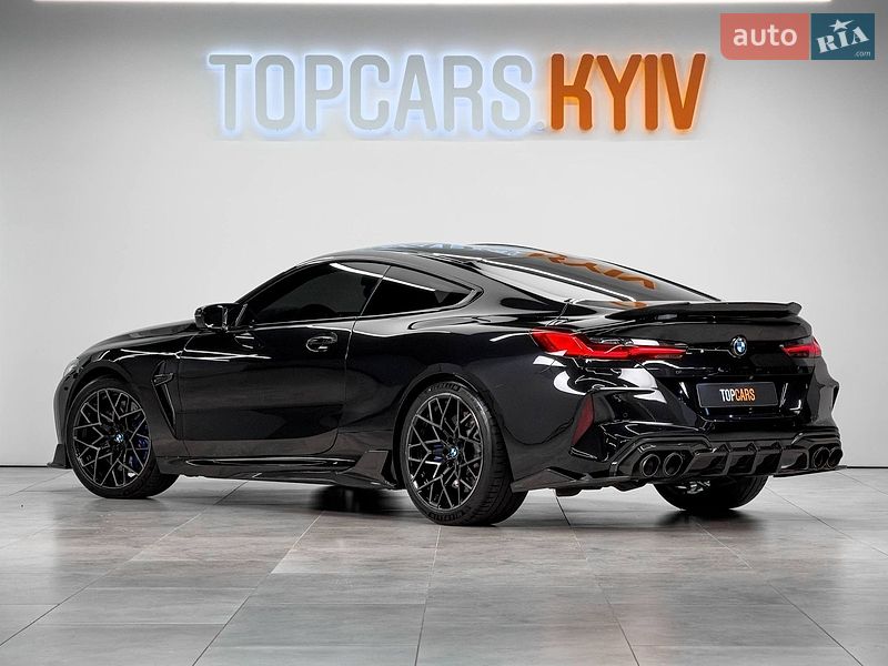 Купе BMW M8 2023 в Києві