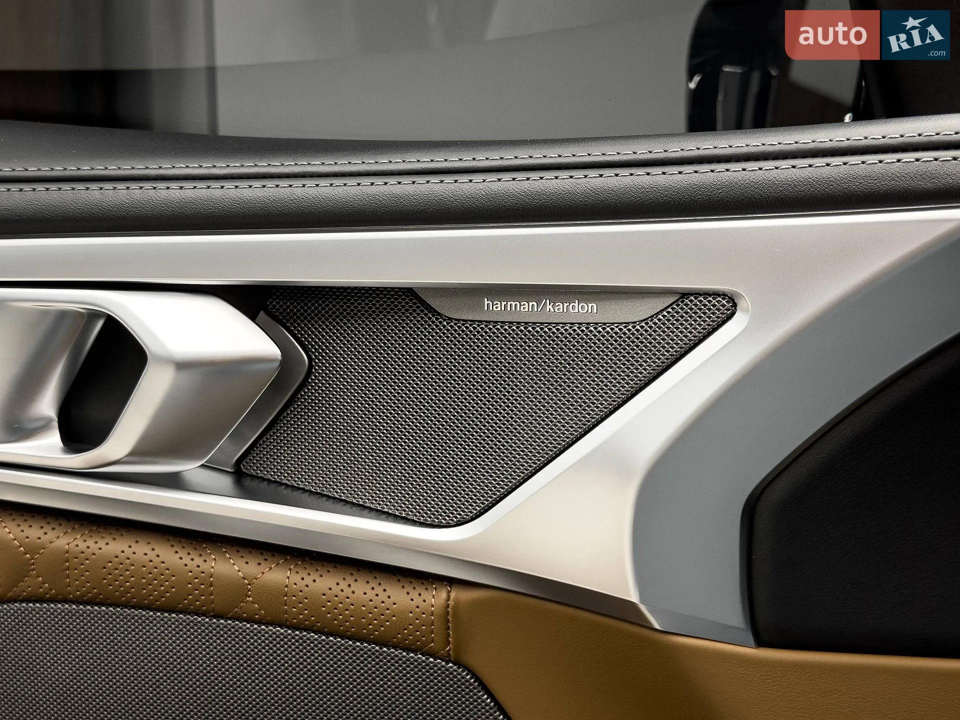 2023 BMW M8 - мініатюра 27