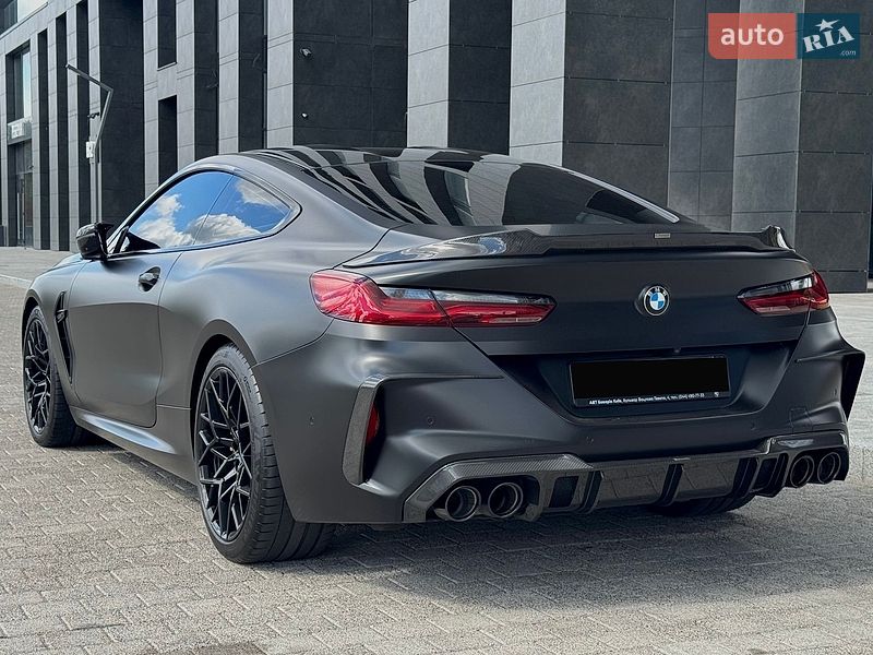 Купе BMW M8 2023 в Киеве