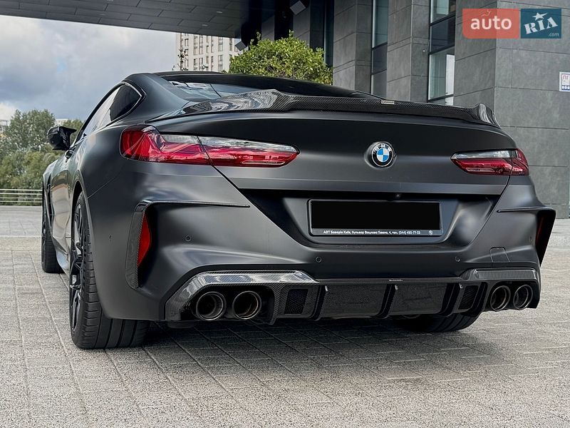 Купе BMW M8 2023 в Киеве