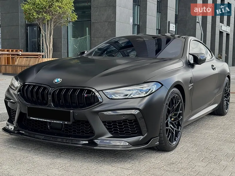BMW M8