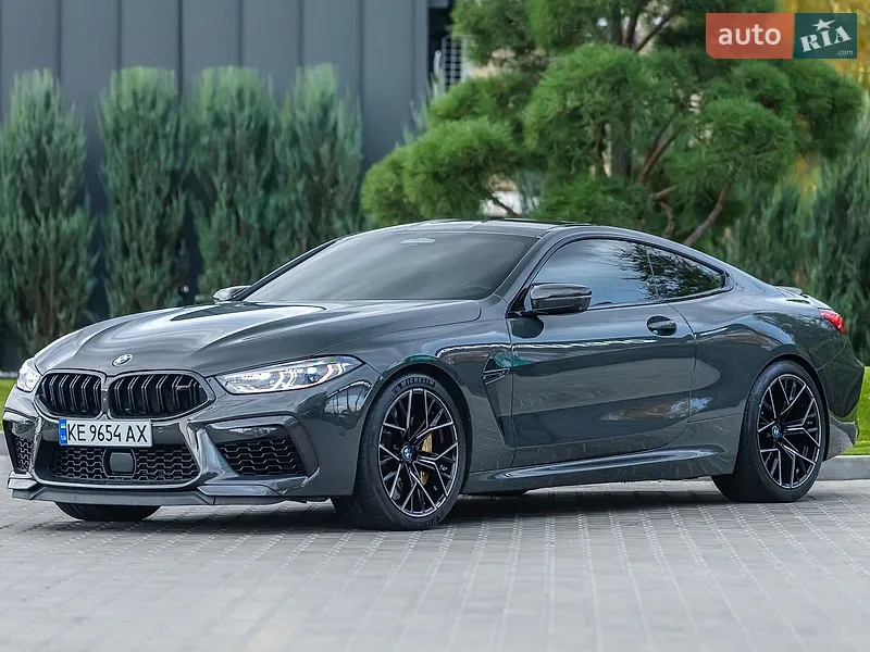 BMW M8