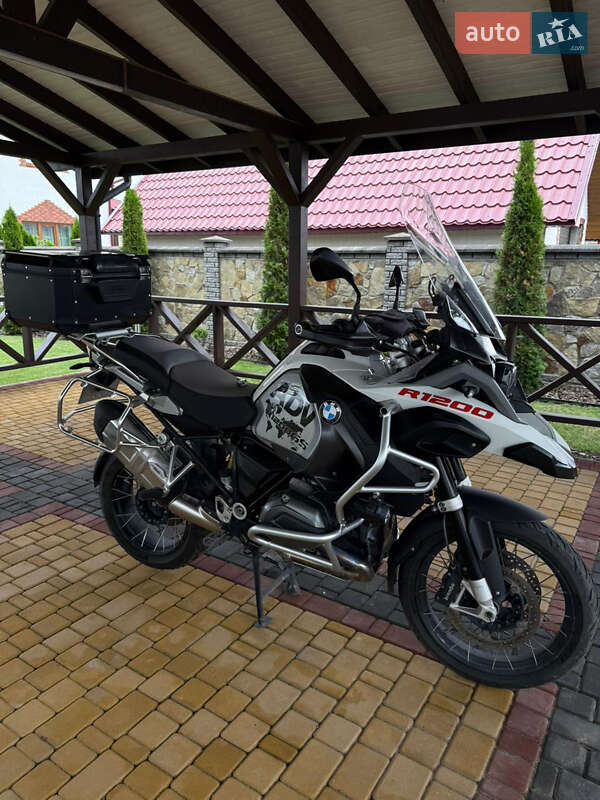 Мотоцикл Багатоцільовий (All-round) BMW R 1200GS 2015 в Новодністровську
