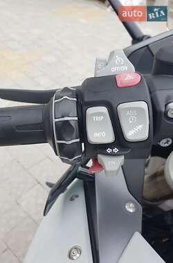 Мотоцикл Спорт-туризм BMW R 1200RS 2018 в 