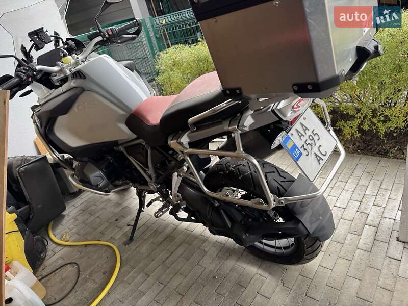 Вантажні моторолери, мотоцикли, скутери, мопеди BMW R 1250GS 2019 в Києві