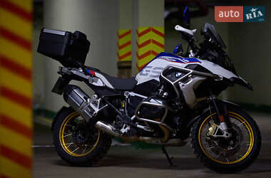 Мотоцикл Многоцелевой (All-round) BMW R 1250GS 2018 в Киеве