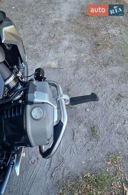 Мотоцикл Без обтекателей (Naked bike) BMW R 1250R 2021 в 