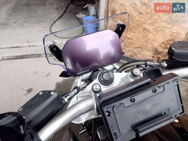 Мотоцикл Без обтекателей (Naked bike) BMW R 1250R 2022 в Днепре