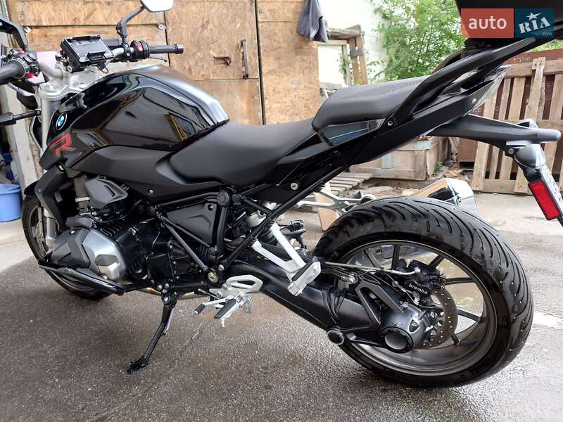 Мотоцикл Без обтекателей (Naked bike) BMW R 1250R 2022 в Днепре