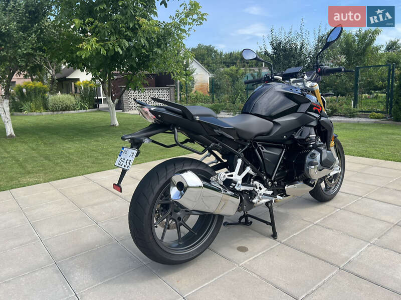 Мотоцикл Без обтекателей (Naked bike) BMW R 1250R 2020 в Киеве