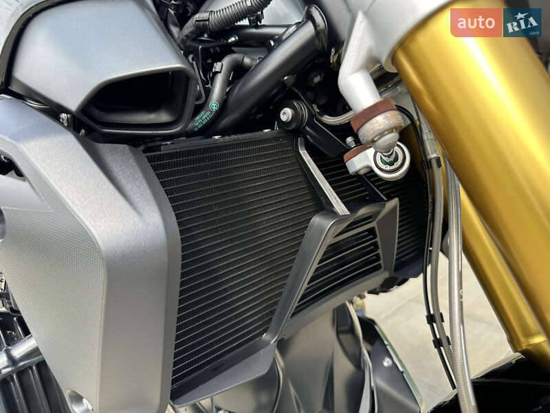 Мотоцикл Без обтекателей (Naked bike) BMW R 1250R 2020 в Киеве
