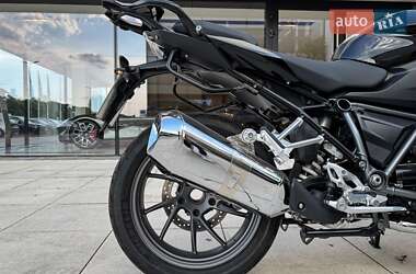 Мотоцикл Спорт-туризм BMW R 1250RS 2023 в 