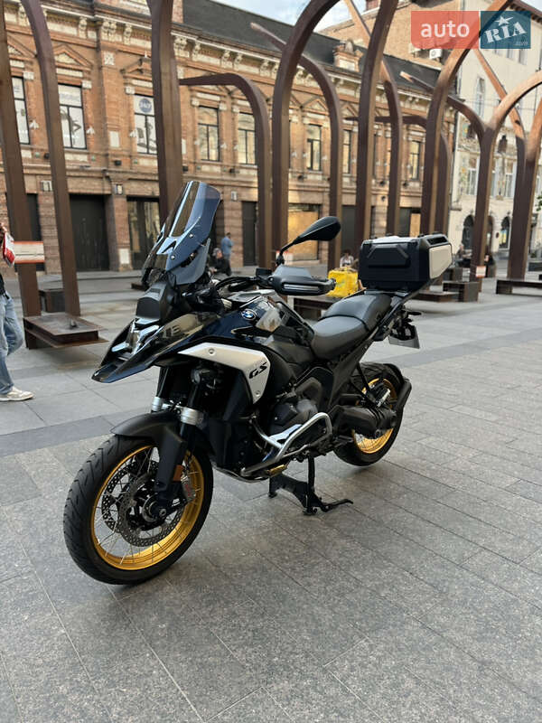 Мотоцикл Туризм BMW R 1300GS 2024 в 