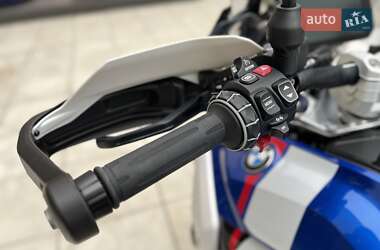 Мотоцикл Многоцелевой (All-round) BMW R 1300GS 2025 в 