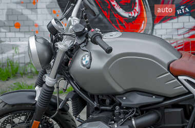 Мотоцикл Без обтекателей (Naked bike) BMW R nineT 2017 в 
