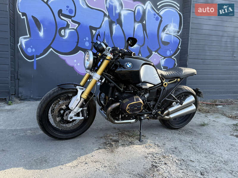Мотоцикл Без обтекателей (Naked bike) BMW R nineT 2015 в 