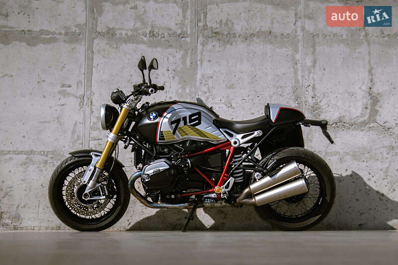 Мотоцикл Классик BMW R nineT 2015 в 