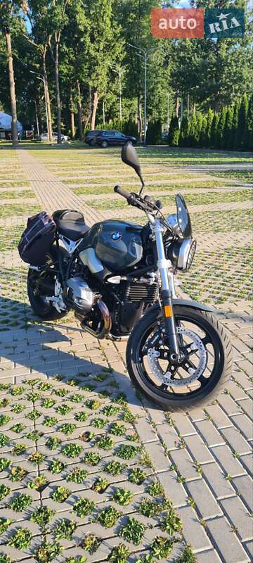 Мотоцикл Классик BMW R nineT 2017 в 