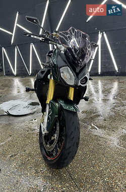 Спортбайк BMW S 1000R 2018 в 