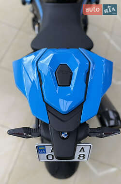Мотоцикл Без обтікачів (Naked bike) BMW S 1000R 2025 в 