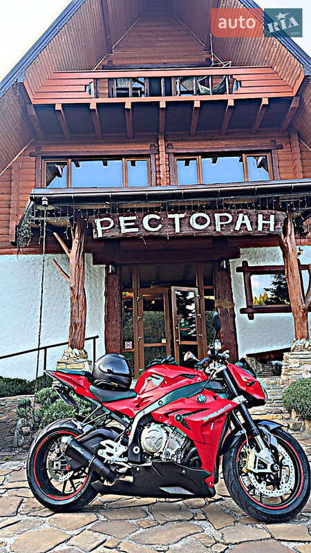 Мотоцикл Без обтекателей (Naked bike) BMW S 1000R 2015 в Львове