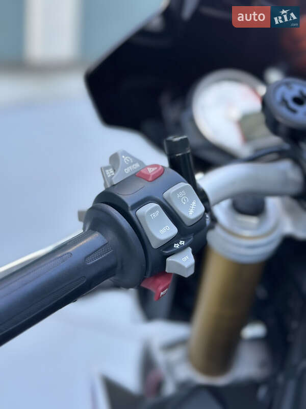 Спортбайк BMW S 1000R 2017 в Днепре