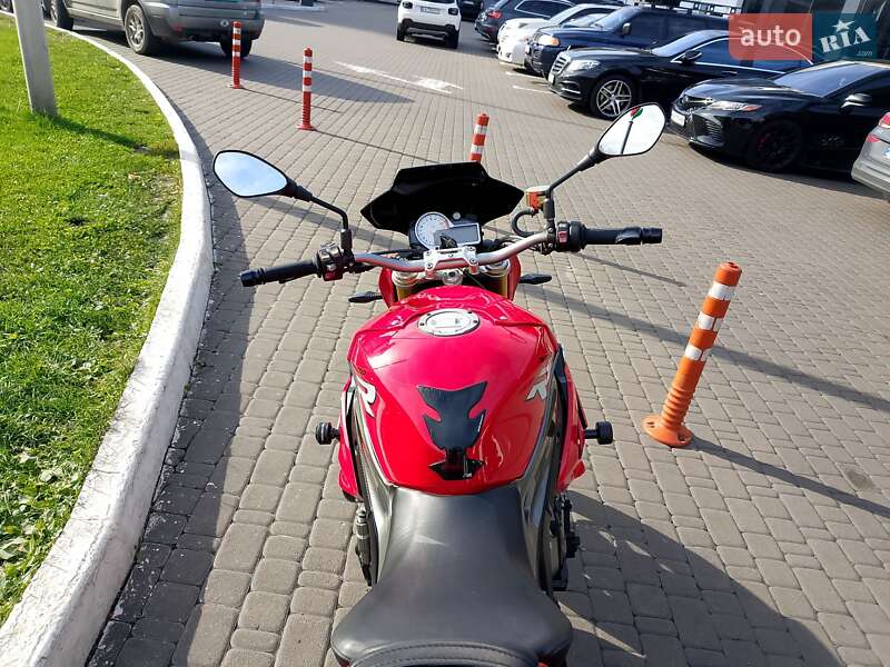 Мотоцикл Без обтікачів (Naked bike) BMW S 1000R 2014 в Києві фото 16 Мотоцикл Без обтікачів (Naked bike) BMW S 1000R 2014 в Києві