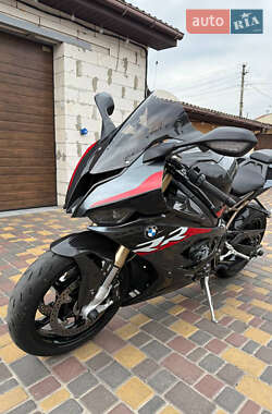 Спортбайк BMW S 1000RR 2022 в 