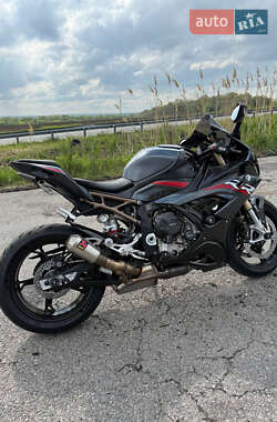 Спортбайк BMW S 1000RR 2022 в 