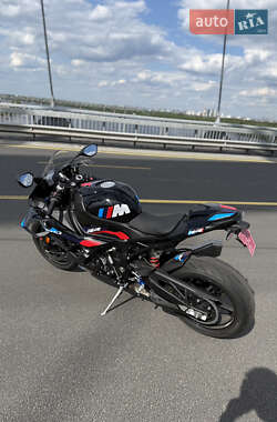 Спортбайк BMW S 1000RR 2025 в 