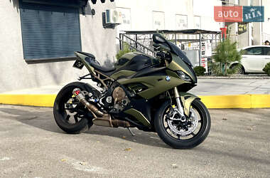 Спортбайк BMW S 1000RR 2022 в Киеве