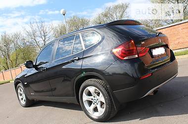 Внедорожник / Кроссовер BMW X1 2010 в Львове