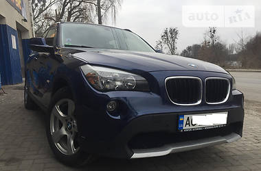 Внедорожник / Кроссовер BMW X1 2010 в Киеве