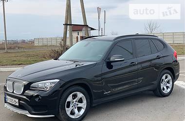 Внедорожник / Кроссовер BMW X1 2013 в Ровно