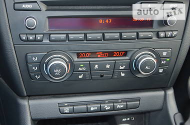 Позашляховик / Кросовер BMW X1 2013 в 