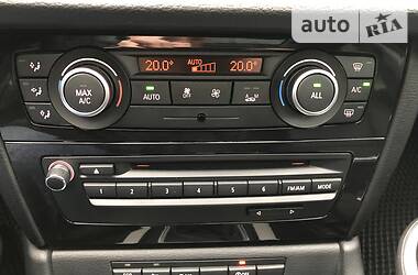 Позашляховик / Кросовер BMW X1 2012 в 