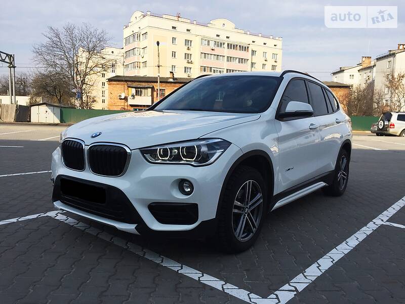 Позашляховик / Кросовер BMW X1 2017 в Києві