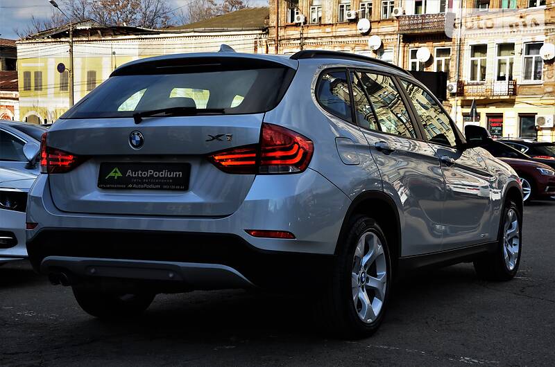 Позашляховик / Кросовер BMW X1 2015 в Києві