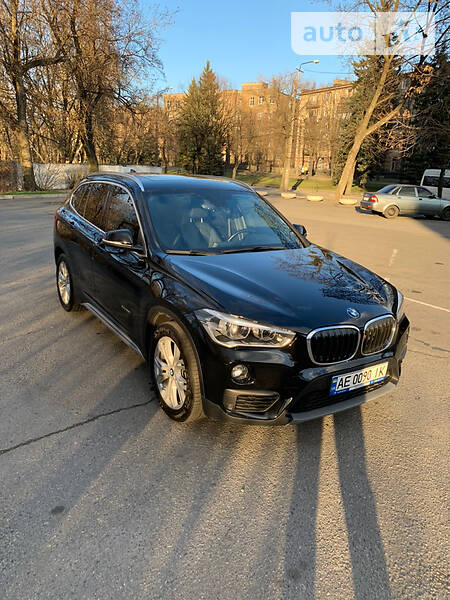 Внедорожник / Кроссовер BMW X1 2016 в Днепре