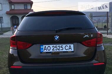 Внедорожник / Кроссовер BMW X1 2010 в Тячеве