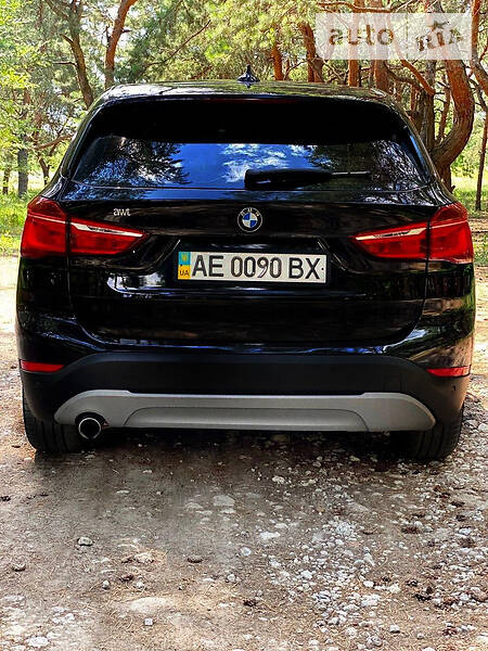 Позашляховик / Кросовер BMW X1 2016 в Кам'янському