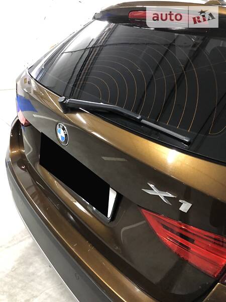 Позашляховик / Кросовер BMW X1 2011 в Києві