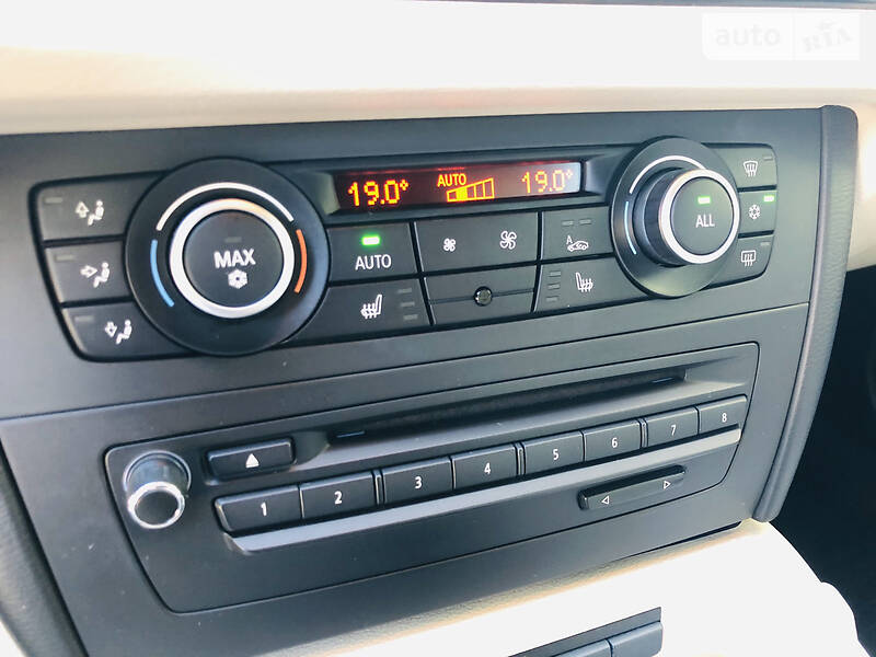 Позашляховик / Кросовер BMW X1 2010 в Києві фото 14 Позашляховик / Кросовер BMW X1 2010 в Києві