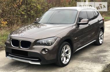 BMW X1 2011