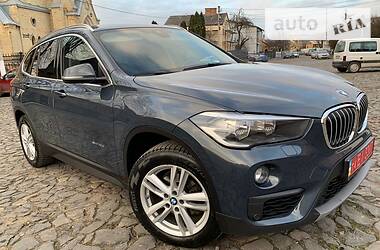 Внедорожник / Кроссовер BMW X1 2016 в Луцке