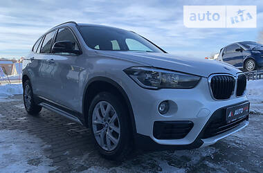 Внедорожник / Кроссовер BMW X1 2016 в Львове