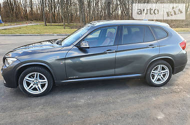 Внедорожник / Кроссовер BMW X1 2014 в Дунаевцах