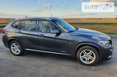 Внедорожник / Кроссовер BMW X1 2014 в Дунаевцах